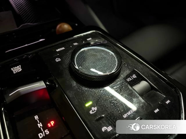 BMW 5 Series (G60) 2024 Белый из Кореи, фото 6