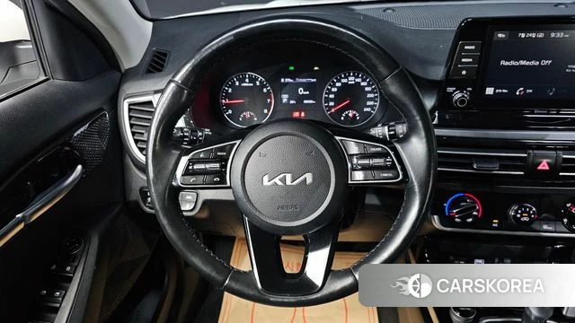 Kia Seltos 2021 Белый из Кореи, фото 6