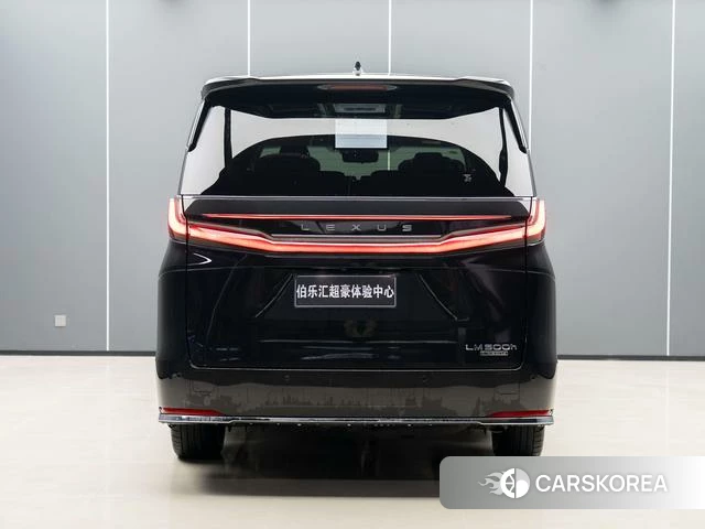 Lexus LM 2024 Черный из Китая, фото 6