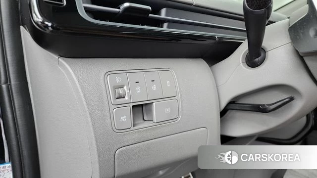 Hyundai Staria 2023 Черный из Кореи, фото 6