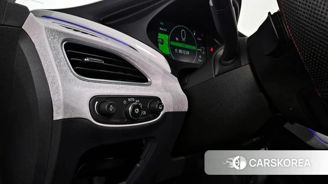 Chevrolet (GM Daewoo) Bolt EV 2019 Белый из Кореи, фото 6