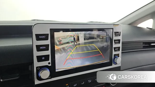 Hyundai Staria 2022 Желтый из Кореи, фото 6