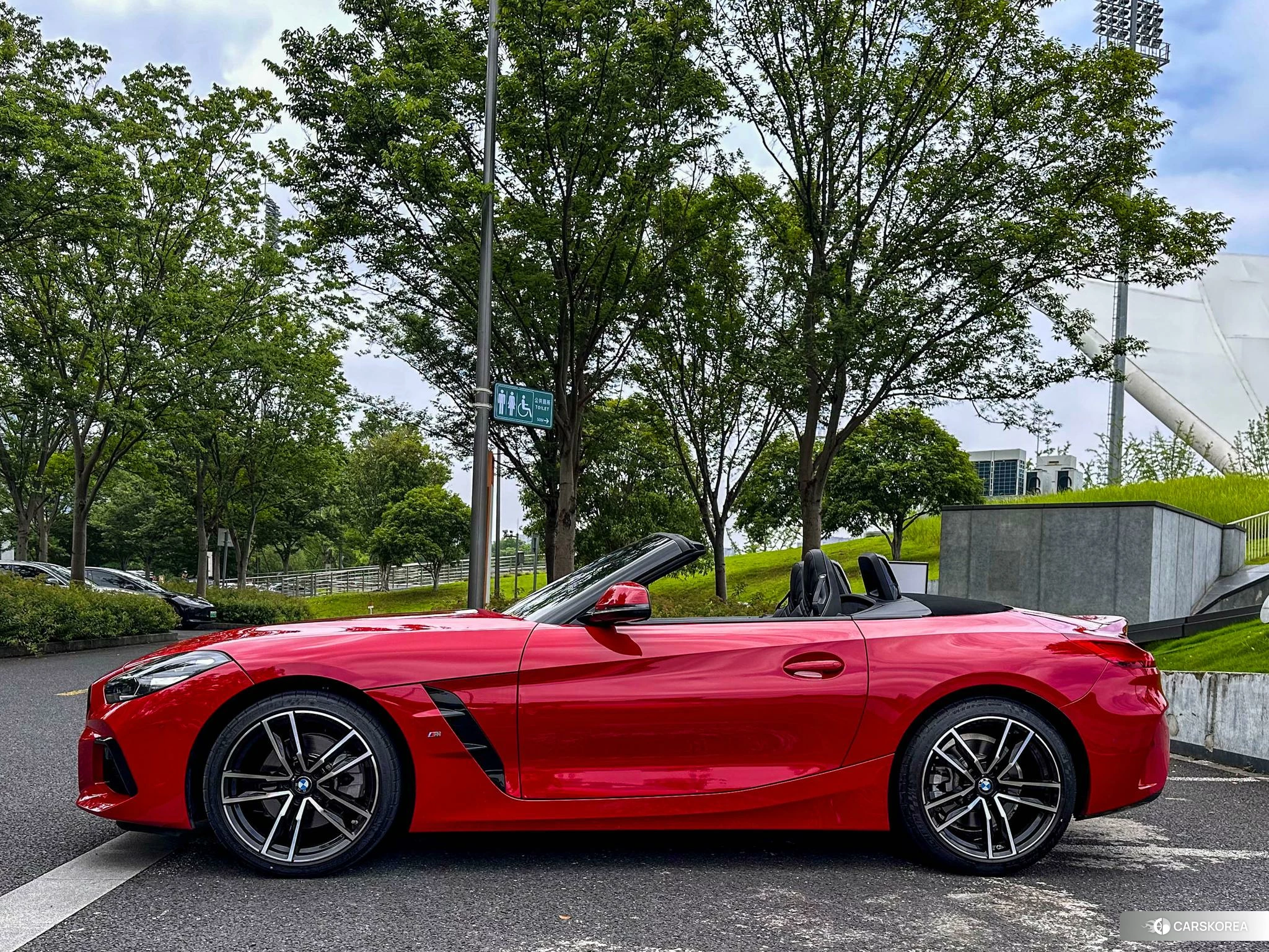 BMW Z4 2021 Красный из Китая, фото 6