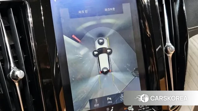 Volvo XC60 second Generation 2019 Белый из Кореи, фото 6