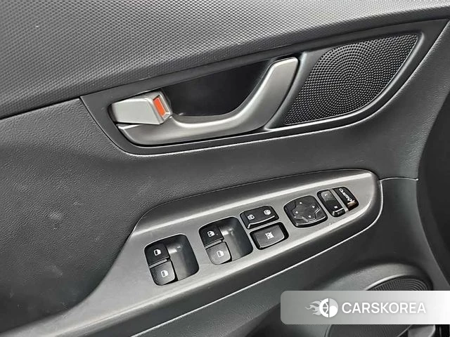 Hyundai Kona 2018 Черный из Кореи, фото 6