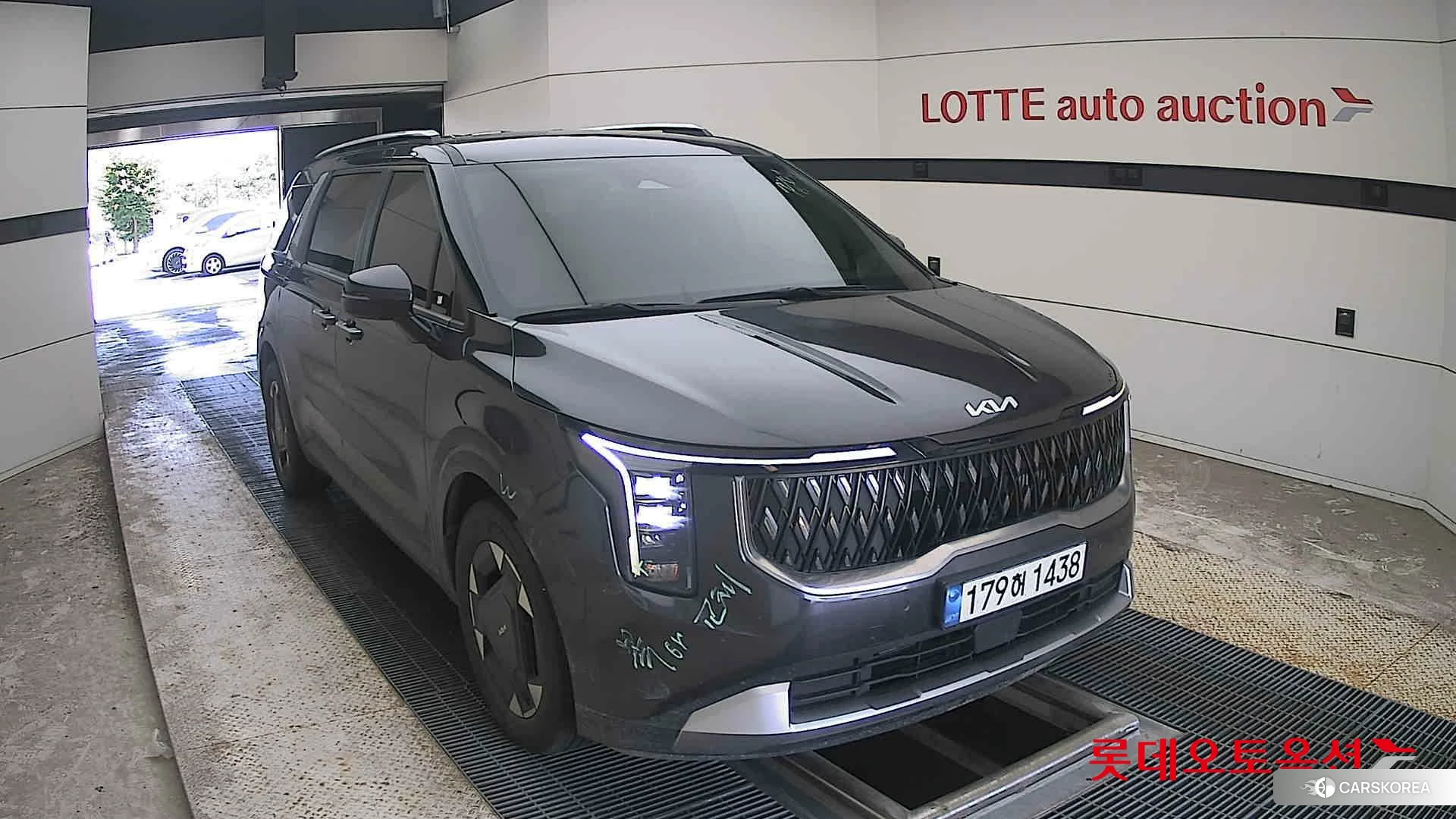 Kia Carnival Hybrid 2025 Pantera Metal из Кореи, фото 6