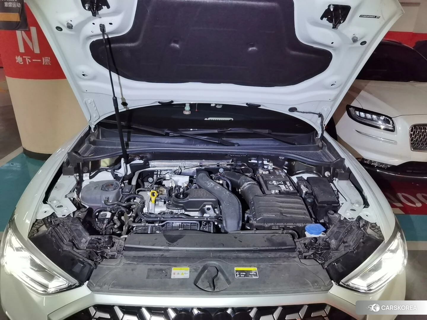 Audi Q3 2023 Белый из Китая, фото 6