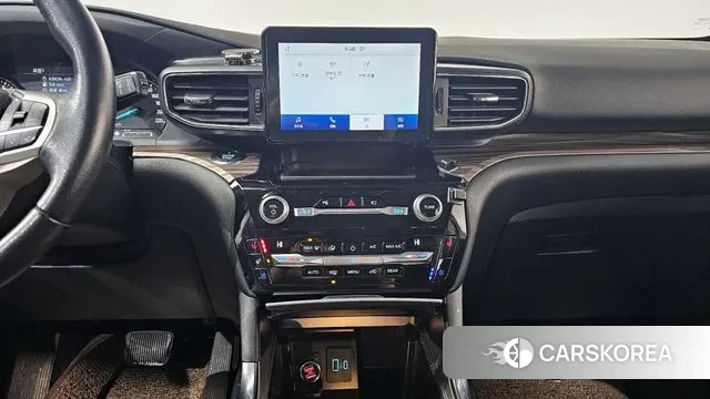 Ford Explorer 6th Generation 2021 Белый из Кореи, фото 6