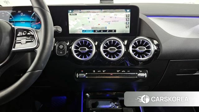 Mercedes-Benz GLA - Class H247 2021 Белый из Кореи, фото 6