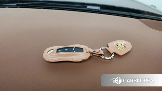 Porsche Panamera (971) 2024 Черный из Кореи, фото 6