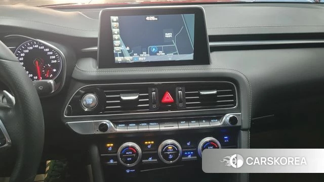 Genesis G70 2019 Красный из Кореи, фото 6