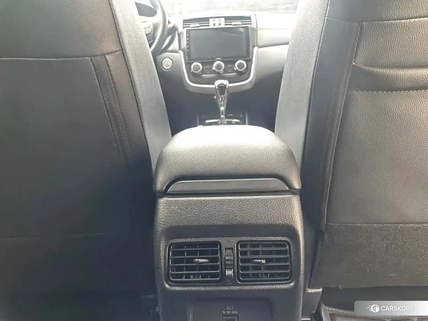 Nissan Tiida 2022 Белый из Китая, фото 6