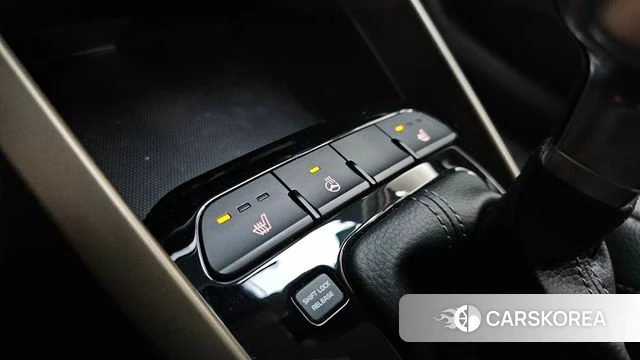 Kia Stonic 2018 Белый из Кореи, фото 6
