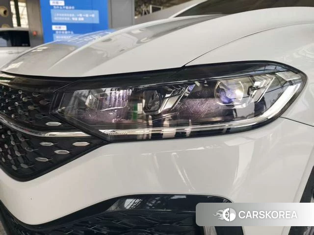 Volkswagen Lavida 2024 Белый из Китая, фото 6