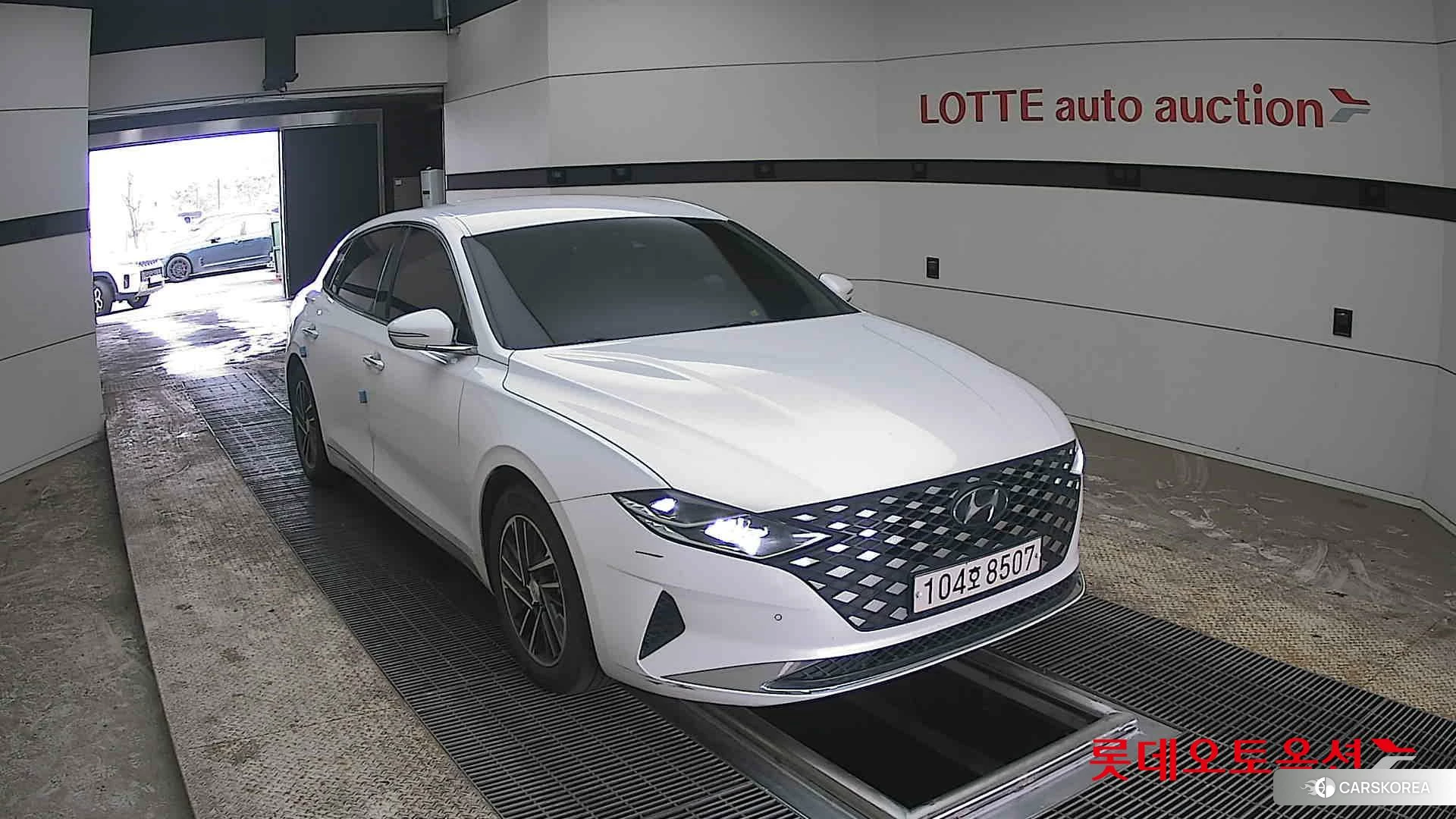 Hyundai Grandeur 2021 White cream (optional) из Кореи, фото 6