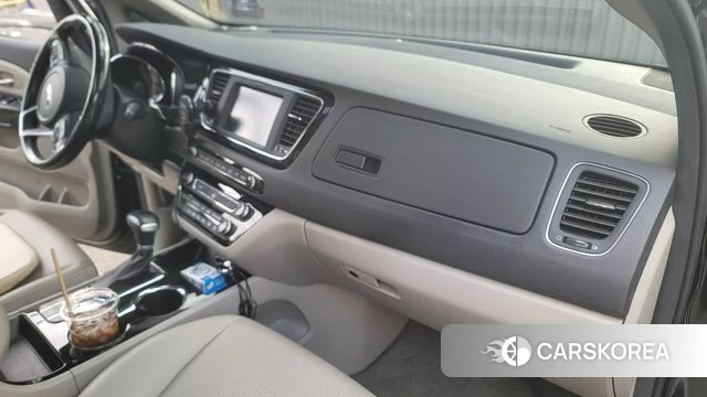 Kia The New Carnival 2020 Черный из Кореи, фото 6