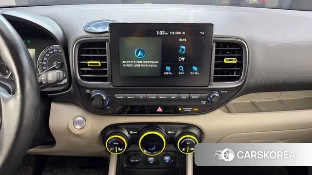 Hyundai Venue 2020 Серебристо-серый из Кореи, фото 6