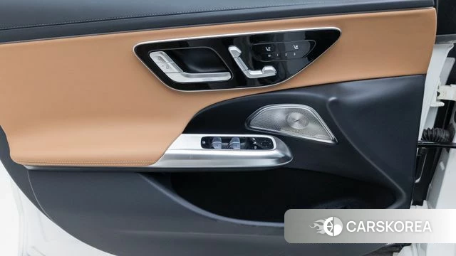 Mercedes-Benz E-Class W214 2025 Белый из Кореи, фото 6
