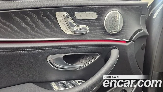 Mercedes-Benz E-Class W213 2022 Черный из Кореи, фото 6