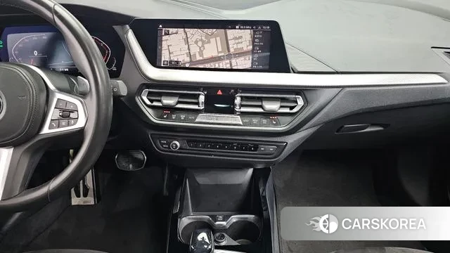 BMW 1 Series (F40) 2020 Серый из Кореи, фото 6