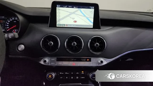 Kia Stinger id 3736935 из Кореи 6