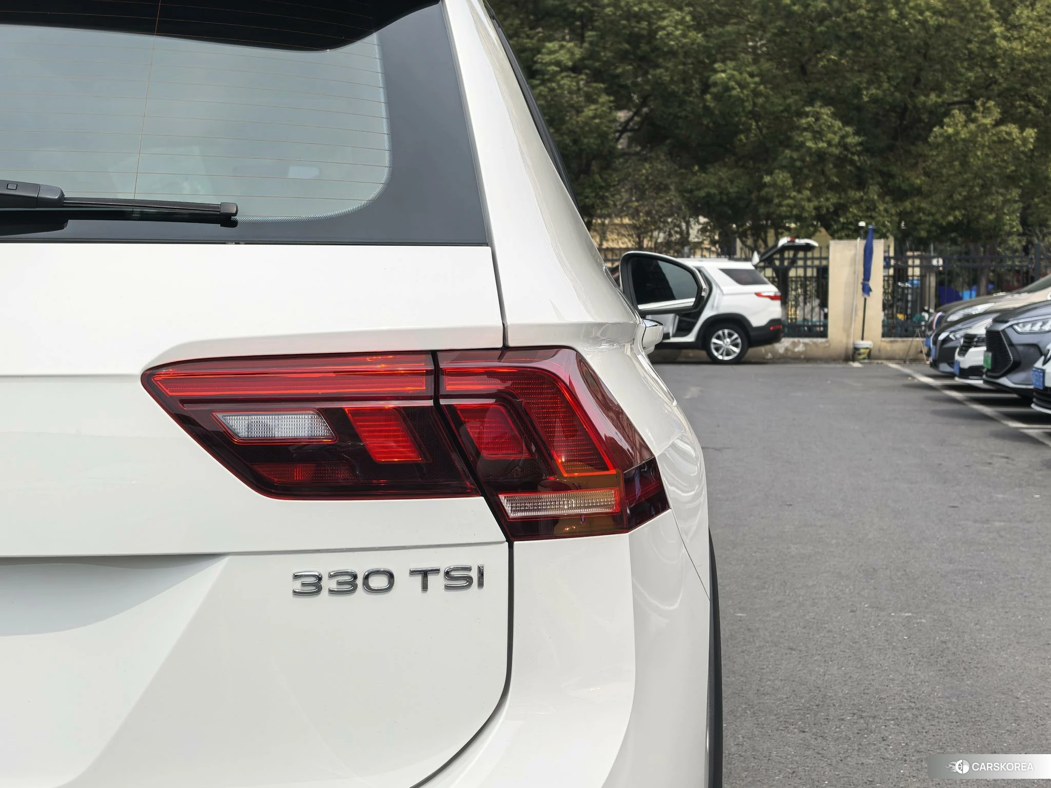 Volkswagen Tiguan L 2020 Белый из Китая, фото 6