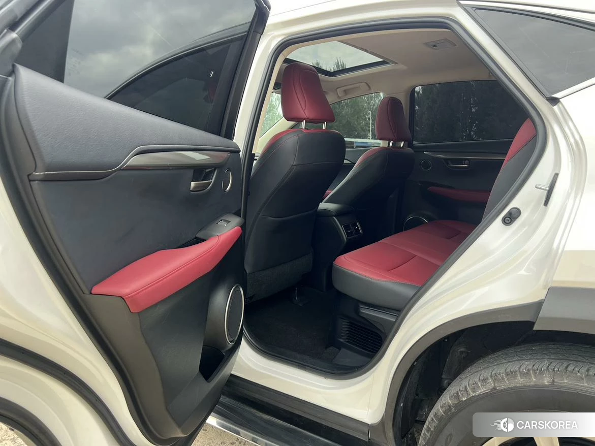 Lexus NX 2019 Белый из Китая, фото 6
