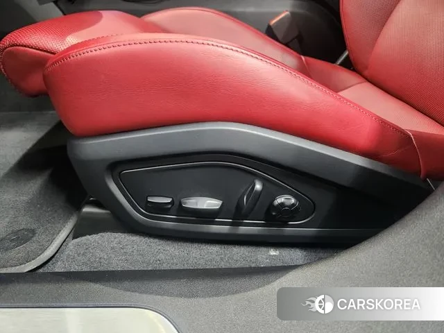 Porsche Taycan 2021 Белый из Кореи, фото 6