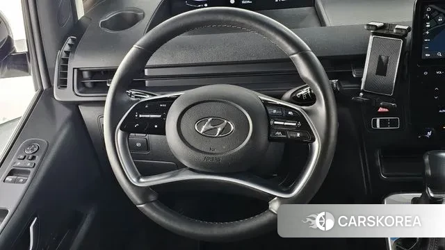 Hyundai Staria 2022 Белый из Кореи, фото 6