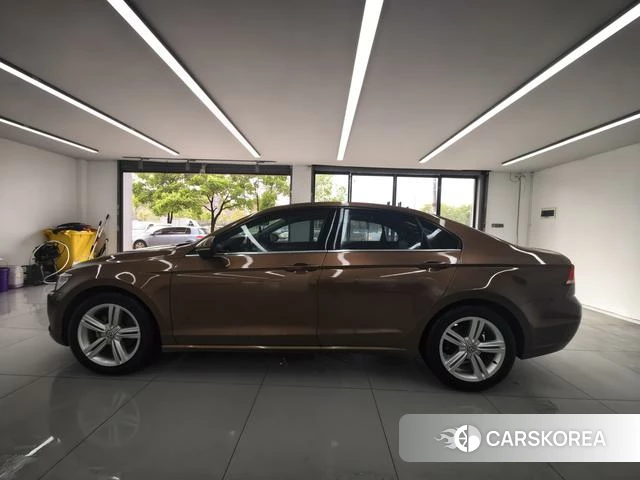 Volkswagen Lingdu 2018 Коричневый из Китая, фото 6