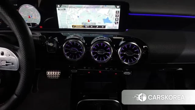 Mercedes-Benz A-Class W177 2022 Белый из Кореи, фото 6