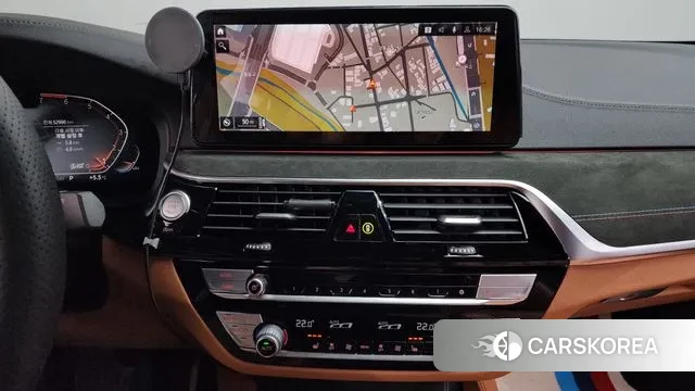 BMW 5 Series (G30) 2022 Белый из Кореи, фото 6