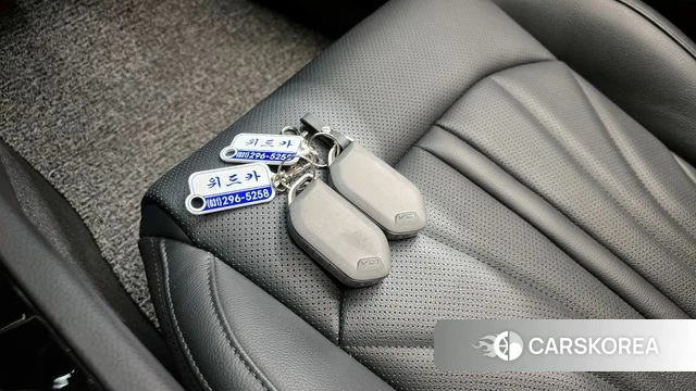 Kia The New K5 3rd generation 2024 Белый из Кореи, фото 6