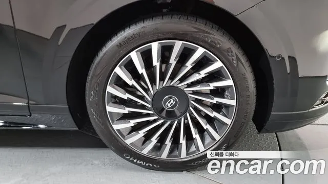 Hyundai Grandeur Hybrid (GN7) id 2704444 из Кореи 6