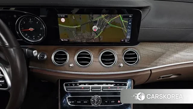 Mercedes-Benz E-Class W213 2019 Черный из Кореи, фото 6