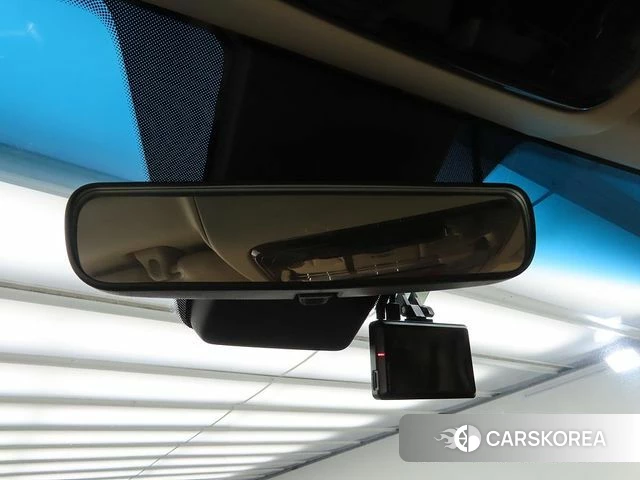 Hyundai Staria 2022 Белый из Кореи, фото 6