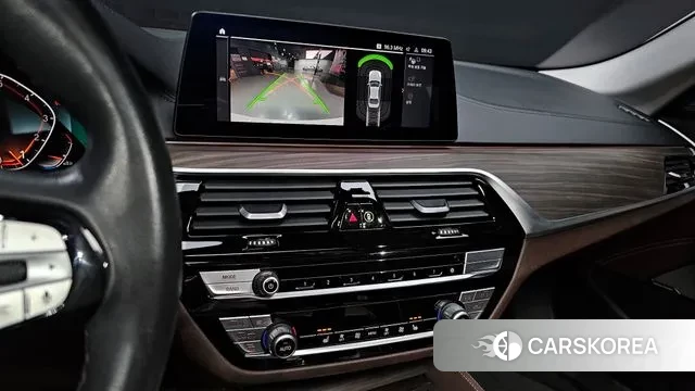 BMW 5 Series (G30) 2020 Белый из Кореи, фото 6