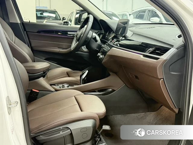 BMW X1 2021 Белый из Китая, фото 6