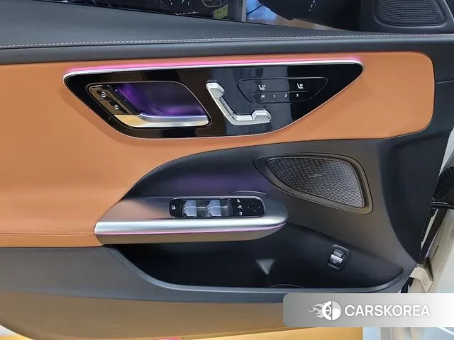 Mercedes-Benz C-Class W206 2025 Белый из Кореи, фото 6