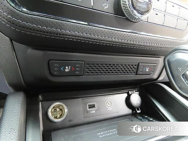 Ssangyong The New Rexton Sport 2021 Темно-зеленый из Кореи, фото 6