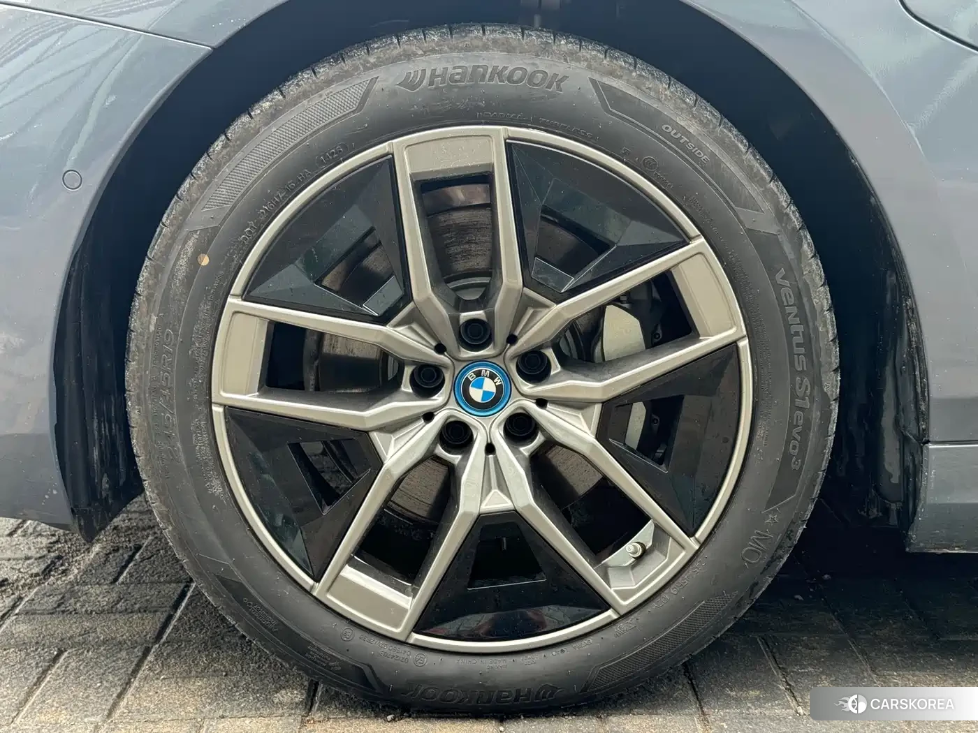BMW i5 2024 Silver/gray из Китая, фото 6
