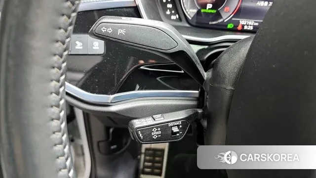 Audi Q3 (F3) 2020 Белый из Кореи, фото 6