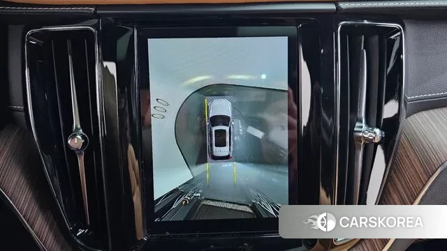 Volvo XC60 second Generation 2022 Белый из Кореи, фото 6