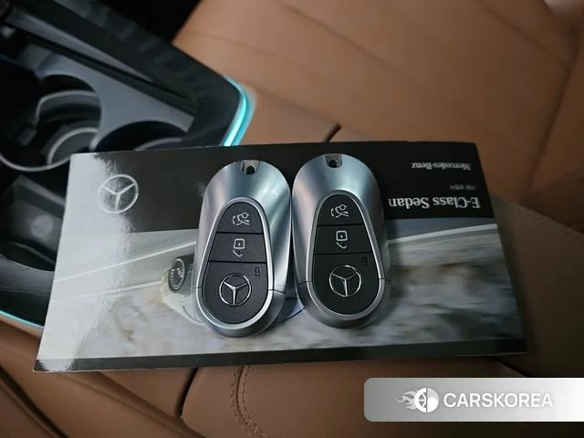 Mercedes-Benz E-Class W214 2024 Белый из Кореи, фото 6