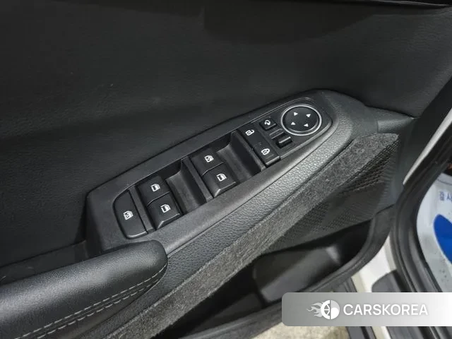 Kia Seltos 2022 Белый из Кореи, фото 6