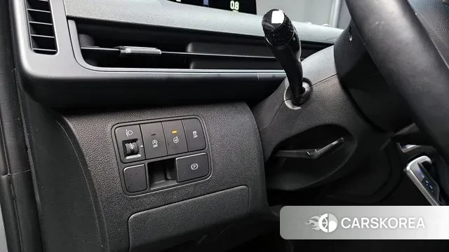 Hyundai Staria 2023 Серебряный из Кореи, фото 6