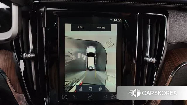 Volvo V60 Cross-Country 2nd Generation 2020 Белый из Кореи, фото 6