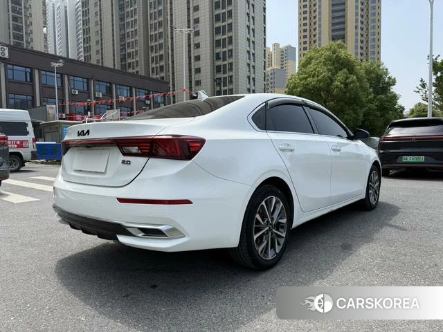 Kia K3 2021 Белый из Китая, фото 6