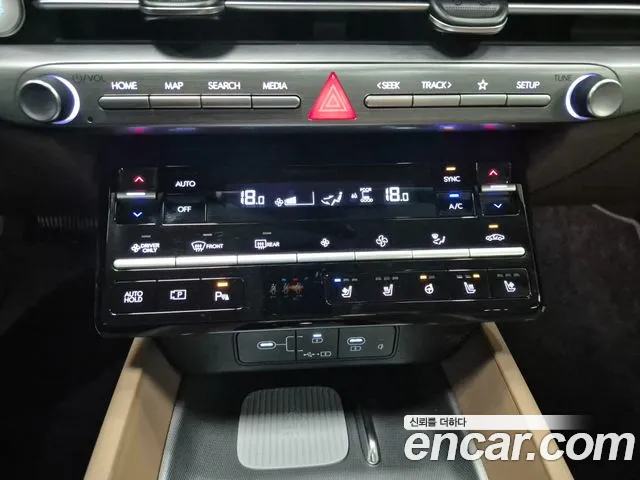 Hyundai Grandeur Hybrid (GN7) id 2684015 из Кореи 6