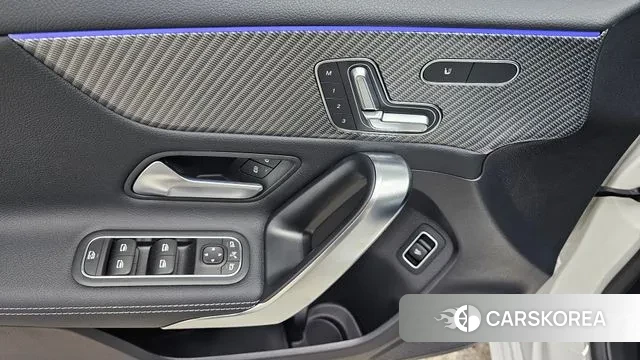 Mercedes-Benz A-Class W177 2025 Белый из Кореи, фото 6